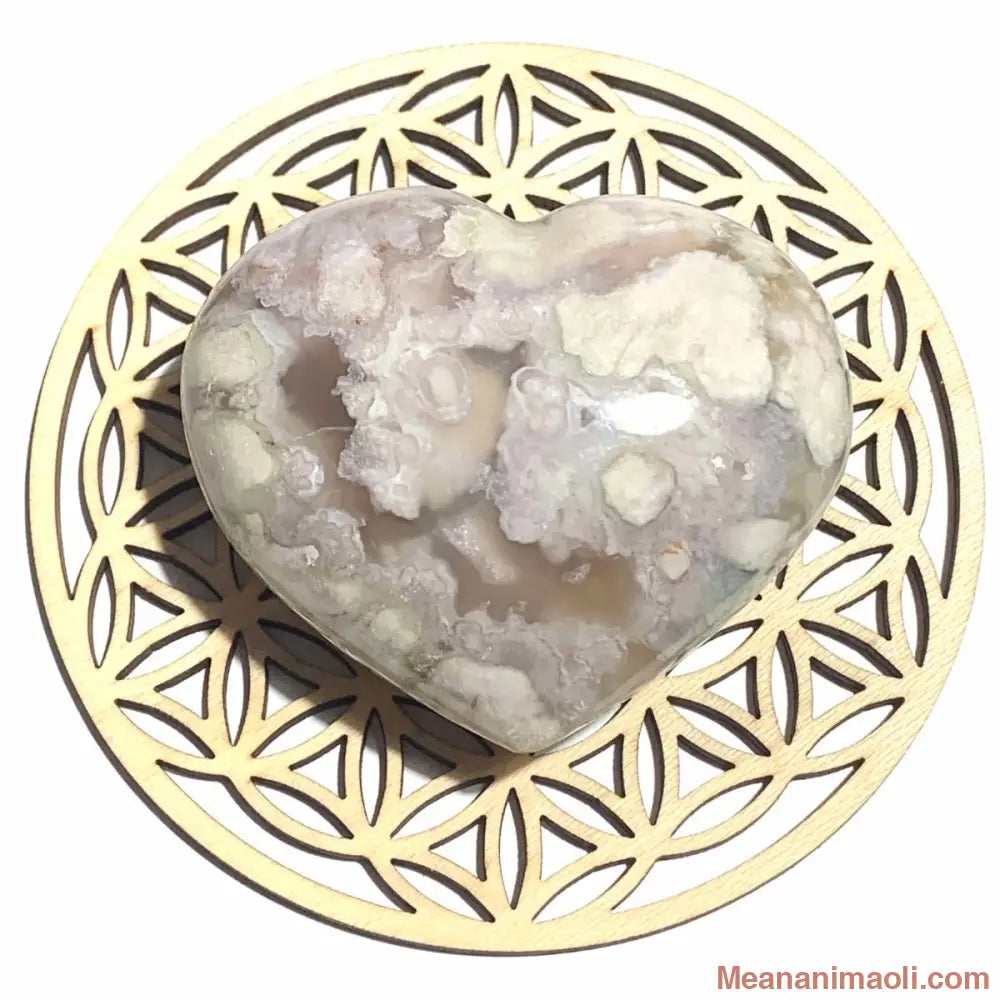 Cœur en agate fleur naturelle 145 g de Madagascar, pierre d’harmonie et de douceur