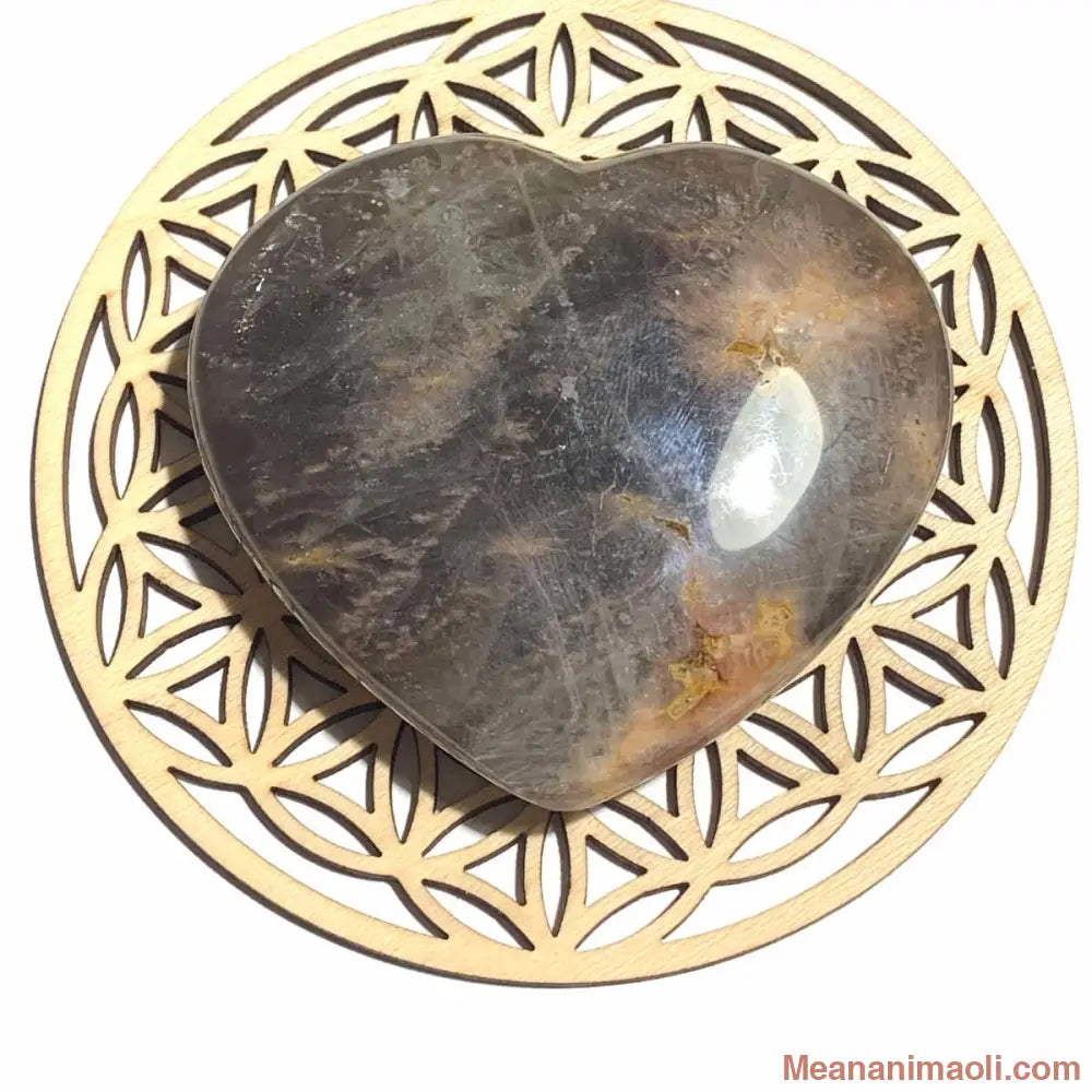 Cœur en pierre de lune noire naturelle 117 g de Madagascar, pierre d’intuition et de protection