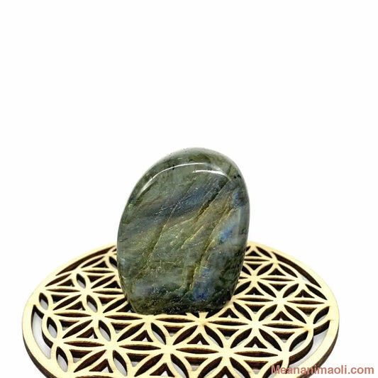 Bloc de Labradorite naturel 90 g de Madagascar, pierre de protection et intuition