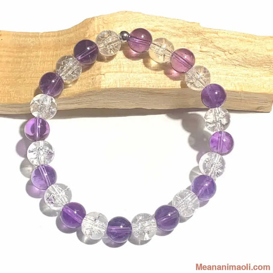 Bracelet Améthyste et Cristal de Roche en pierre naturelle 8mm pour lithothérapie avec séparateur en acier inoxydable argenté.