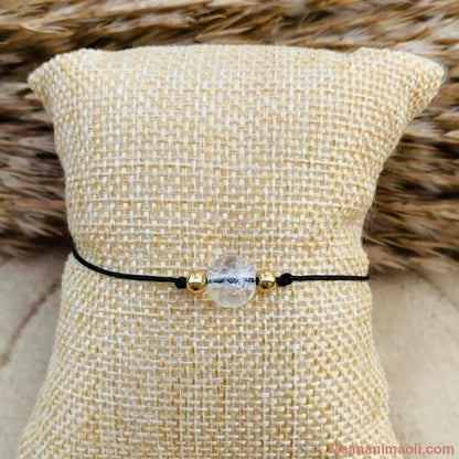  Bracelet macramé avec perle en cristal de roche craquelé – bijou ajustable de clarté et d’équilibre