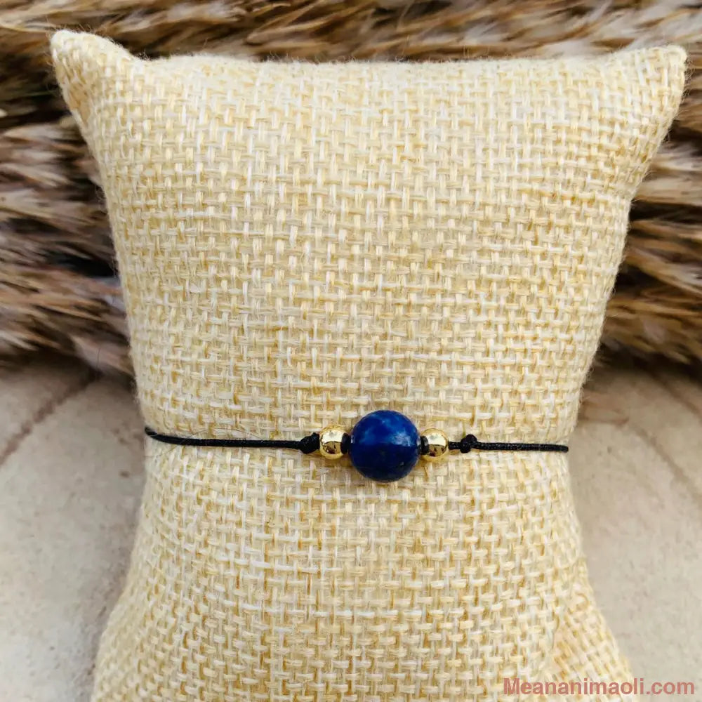 Bracelet macramé avec perle de lapis lazuli – bijou ajustable pour l’intuition et la communication
