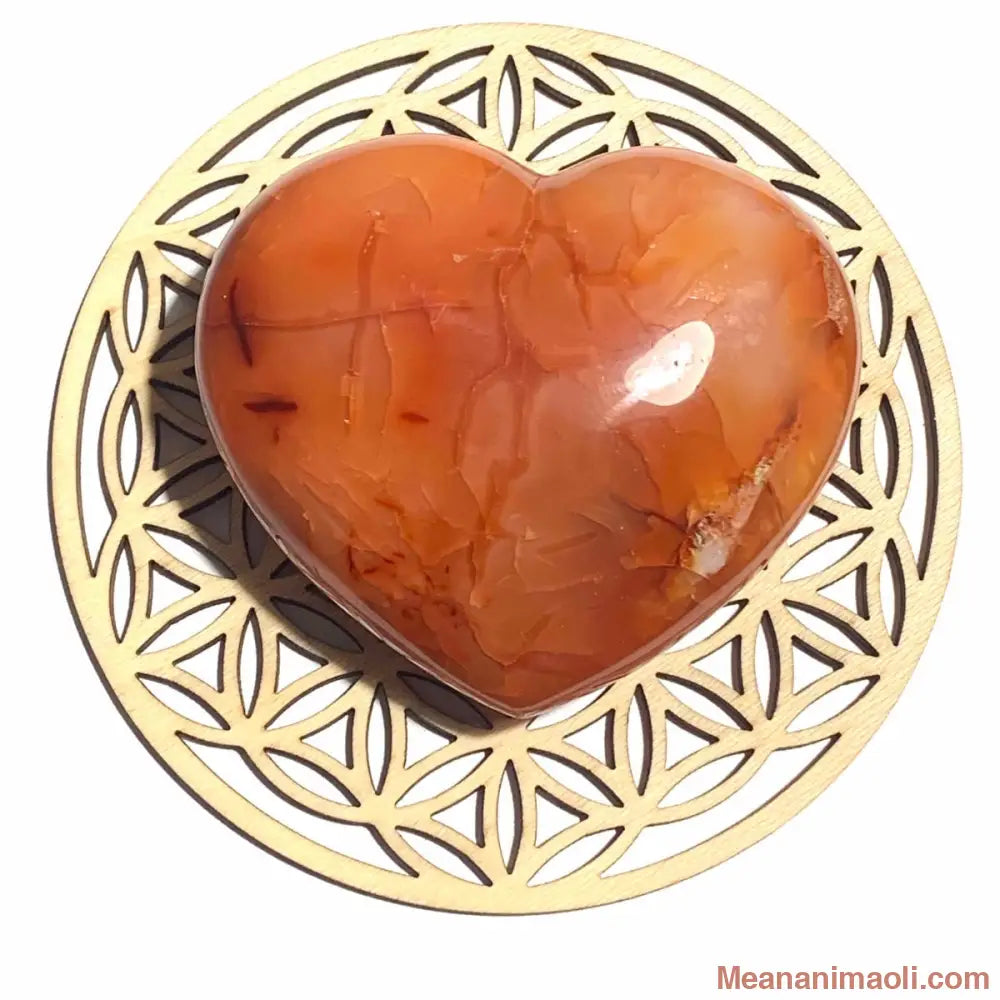 Cœur en cornaline naturel 176 g de Madagascar, pierre d’énergie et de créativité