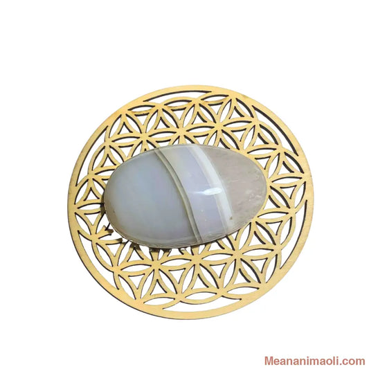 Galet en agate rubanée naturelle 90 g – équilibre, énergie et ancrage – Madagascar