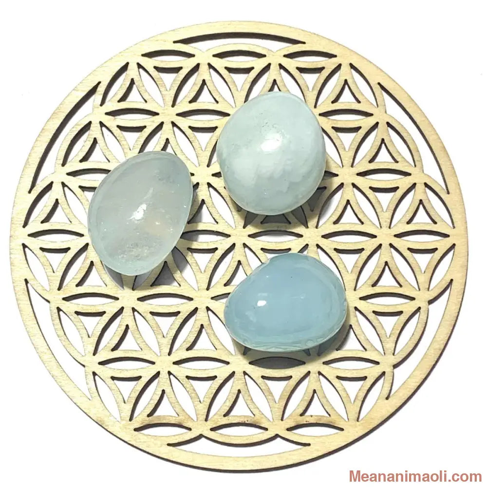 Pierre roulée en aigue-marine naturelle – sérénité, douceur et communication