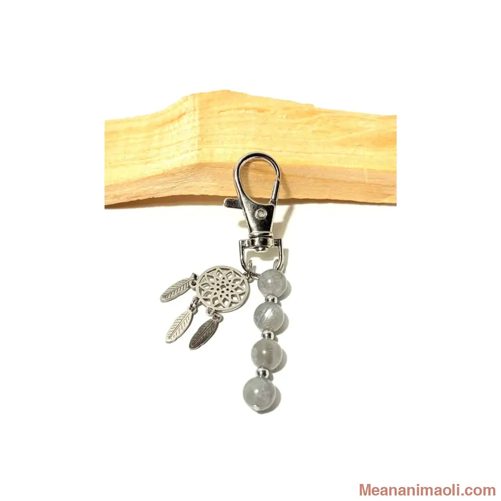 Porte-clé en argenté avec perles 8 mm en Labradorite grise et breloque attrape-rêve sur bois de Palo Santo - MEANANIMAOLI