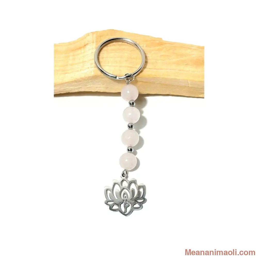 Porte-clé argenté avec quatre perles 8 mm en Quartz Rose et breloque Fleur de Lotus en acier inoxydable sur bois de Palo Santo - MEANANIMAOLI