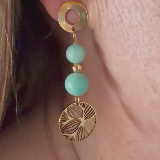 Boucles d'oreilles en acier inoxydable doré et pierres naturelles d'Amazonite  par MEANANIMAOLI