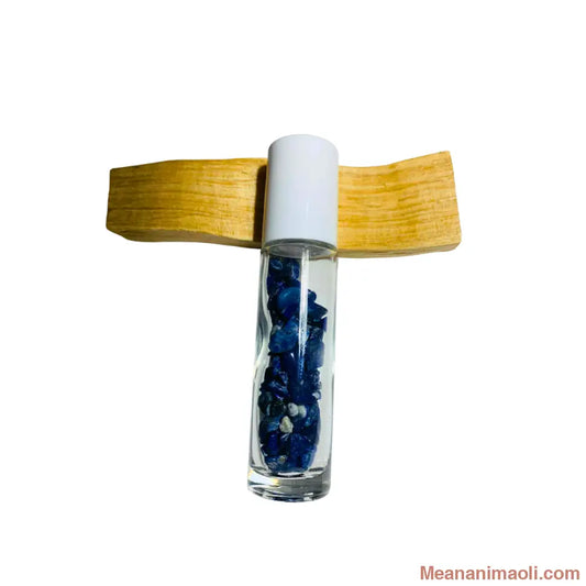Flacon Roll-On rechargeable en verre transparent avec bille diffuseur en Lapis-Lazuli naturel. Utilisé pour l'application d'huiles essentielles. Produit MEANANIMAOLI.