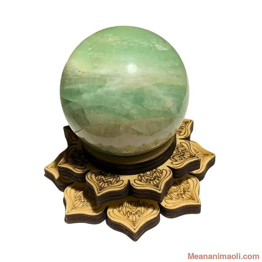 Sphère en fluorite verte naturelle 235 g avec support lotus en bois – pierre de clarté mentale et d’harmonie en lithothérapie